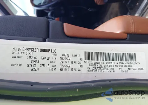 2012 Jeep Grand Cherokee Overland z USA, uszkodzony, nr VIN 1C4RJFCT9CC192146